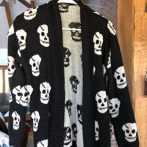 Skull Sweater Wrap